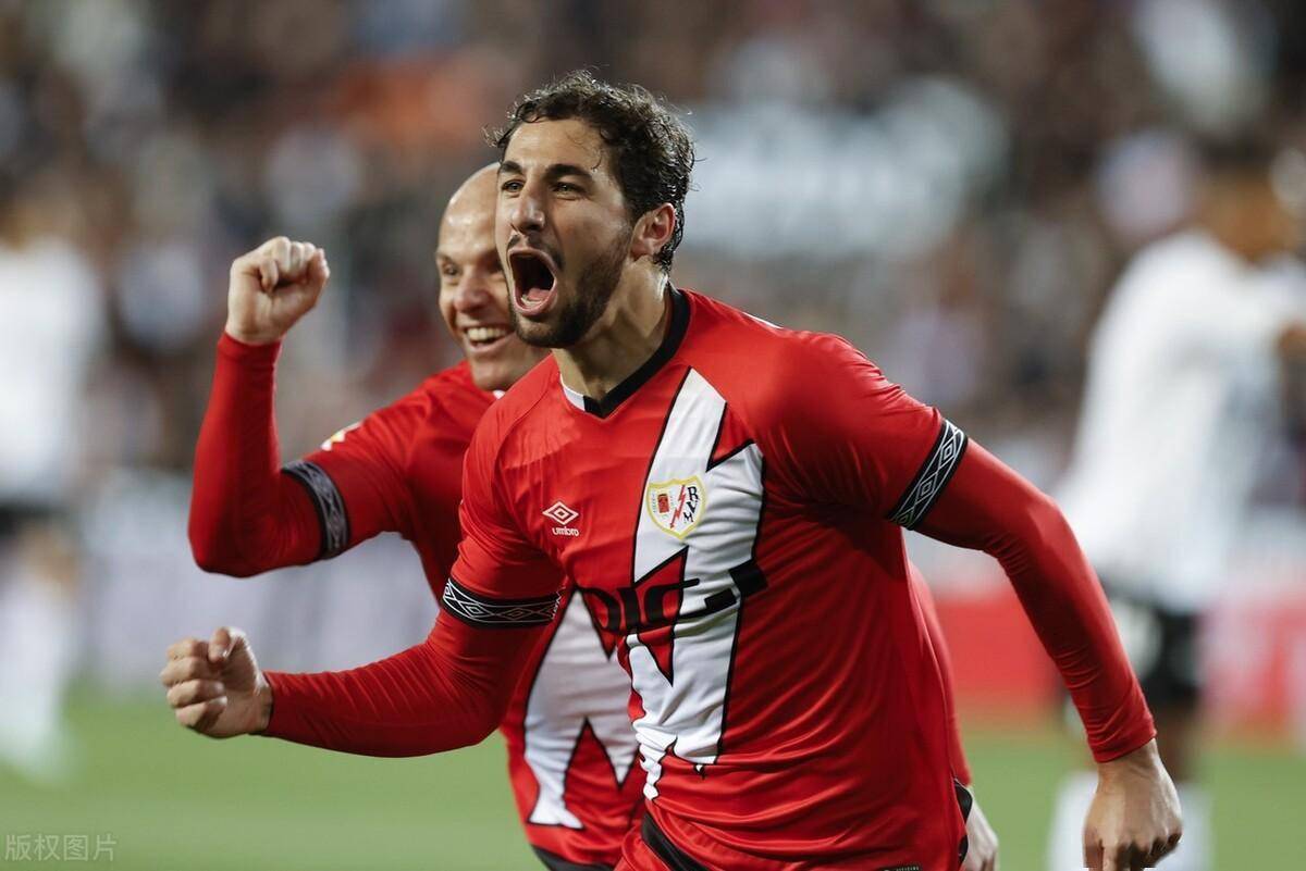 转会期瓦伦西亚刷新队史纪录：西甲节点到来；话题不断；球探报告显示潜力的简单介绍